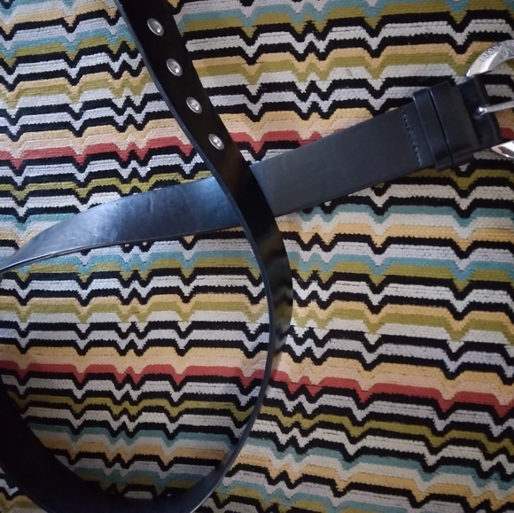 MICHEAL KORS BELT- size M - Picture 4 of 4